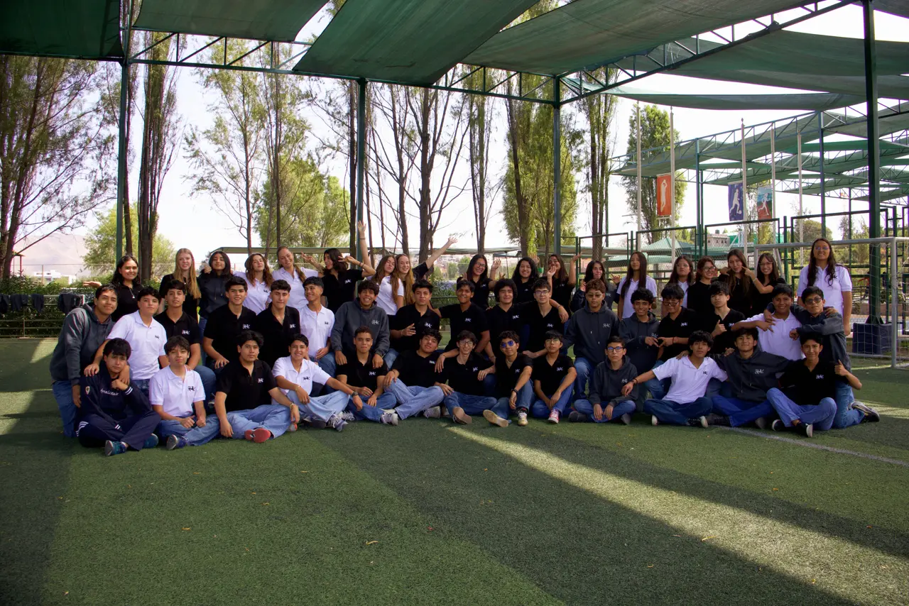 Promoción de más de 50 estudiantes graduados este año 2026